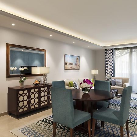 Al Najada Doha Hotel Apartments By Oaks Екстериор снимка