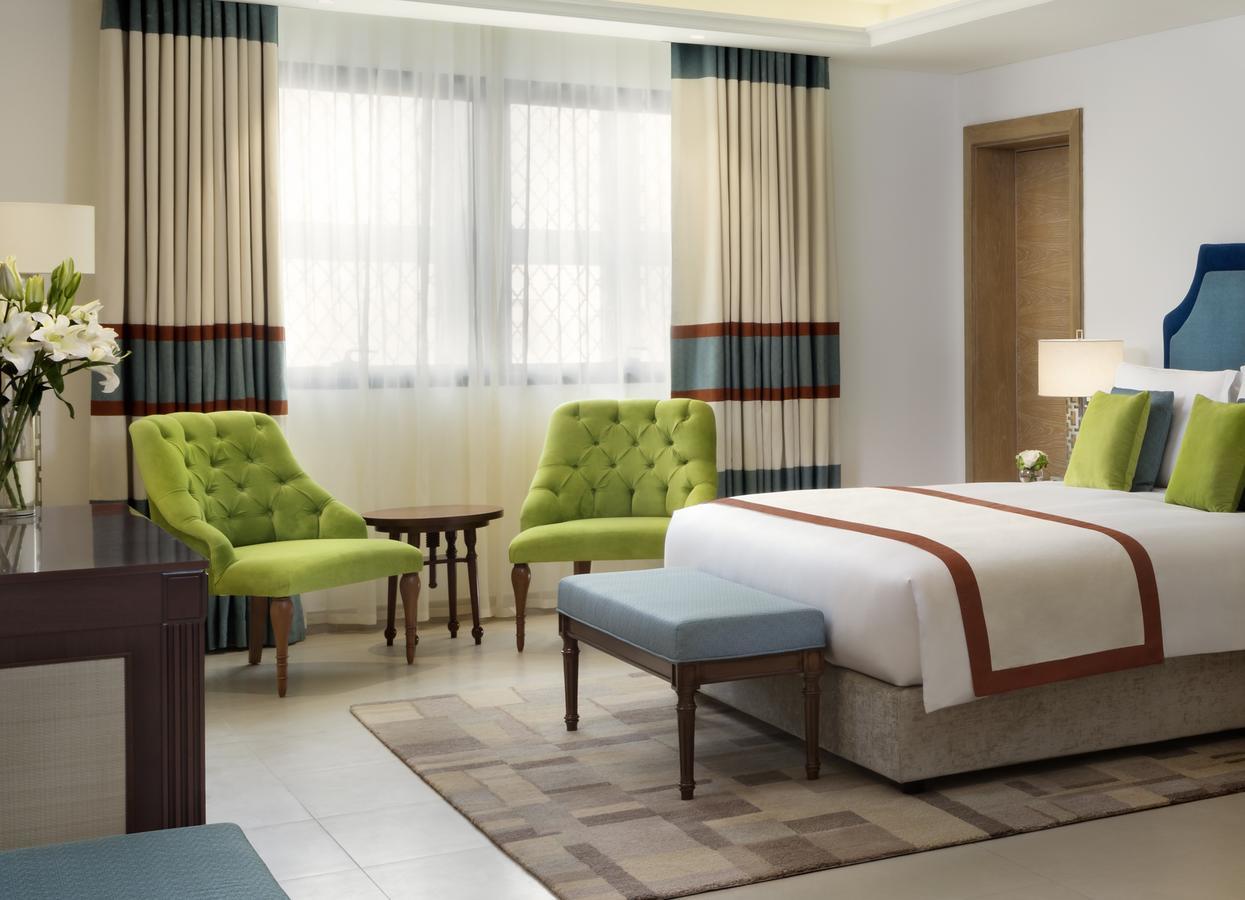 Al Najada Doha Hotel Apartments By Oaks Екстериор снимка